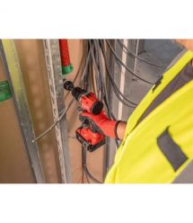 Milwaukee Шуруповерт-дрель аккумуляторная M18 BLDDRC-0 18В 61Нм 550·1700об·мин кейс 1.5кг без АКБ и ЗП