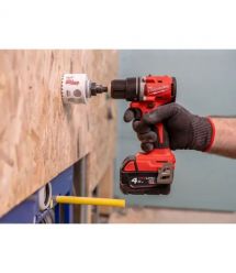 Milwaukee Шуруповерт-дрель аккумуляторная M18 BLDDRC-402C 18В 2х4А·час 60Нм 550·1700об·мин ЗП M12-18C кейс 1.5кг