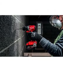 Milwaukee Шуруповерт-дрель аккумуляторная М18 BLPDRC-422С 18В 1х2А·час 1х4А·час 60Нм 500·1700об·мин ЗП M12-18C кейс 1.5кг