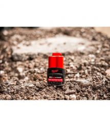 Milwaukee Аккумулятор Redlithium M12 12В, 2.5А·час, 0.2кг