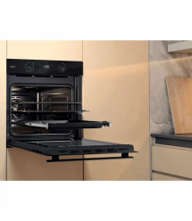 Whirlpool Духовой шкаф электрический, 71л, A+, дисплей, конвекция, телескопические направляющие, пар, черный