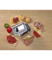 Gorenje Мясорубка, 1600Вт, 2,2кг/мин, 2 решетки, пластик+металл, черный