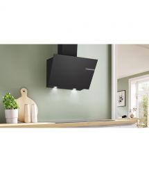 Bosch Вытяжка наклонная, 60см, 649м.куб/ч, черный