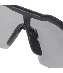 Milwaukee Очки защитные, противооскольчатые, линзы-серые, поликарбонат