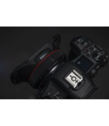 Canon Объектив RF 5.2mm f/2.8 Dual Fisheye