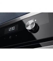 Electrolux Духовой шкаф электрический, 72л, A, пар, дисплей, конвекция, телескопические направляющие, черный