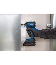 Bosch Винтоверт ударный аккумуляторный GDR 18V-220 C 18В 2х5А·час 0-3400об·мин 220Нм 1кг Bluetooth