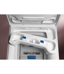 Electrolux Стиральная машина вертикальная, 6кг, 1300, A+++, 60см, дисплей, пар, инвертор, белый