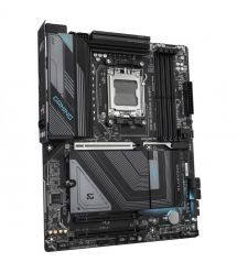 Gigabyte Материнская плата X870 GAMING X WIFI7 sAM5 X870 4xDDR5 M.2 HDMI Type-C ATX