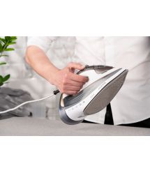 ARDESTO Праска IR-B2245-E, 2400Вт, 400мл, паровий удар, електр. керування, керам. підошва, біло-сірий
