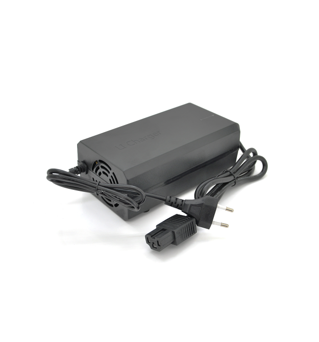 Зарядний пристрій Jinyi для акумуляторів LiFePO4 12V(14,6V),4S,10A,штекер Triangle plug (T-tipe - C13 - IEC). з індикацією,BOX
