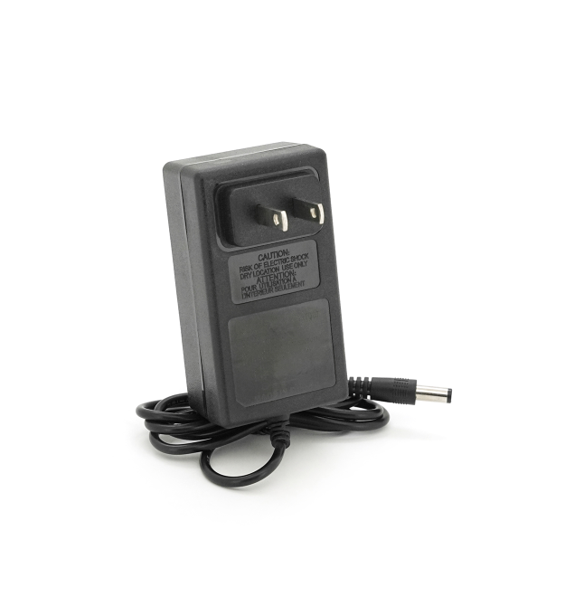 Зарядний пристрій для акумуляторів Li-ion 16.8V,4S,2A, штекер 5,5х2,5мм, LED-індикація + перехідник