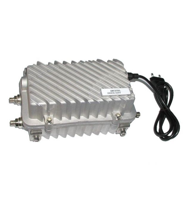 Будинковий підсилювач з підвищеним вихідним рівнем Arcotel HA836-220V