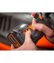 Дриль-шурупокрут ударний McLaren F1 TEAM LIMITED EDITION DeWALT DCD85MM2T