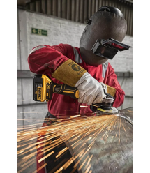 DeWALT angle grinder cordless brushless 18V XR Li-lon 125mm 9000rpm case 1.74kg without battery and spare part