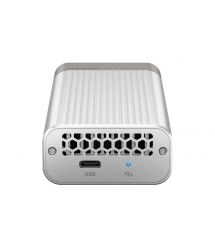 QNAP USB 4 Thunderbolt 3/4 10GbE RJ45