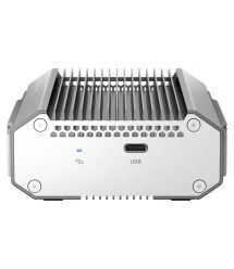 QNAP USB 4 Thunderbolt 3/4 10GbE RJ45