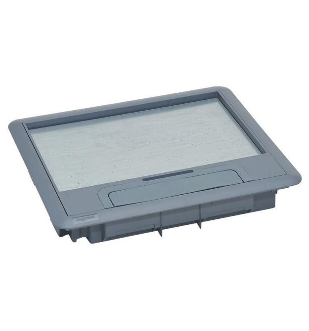 Legrand Cover for floor box plastic standard version 16/24 mod.