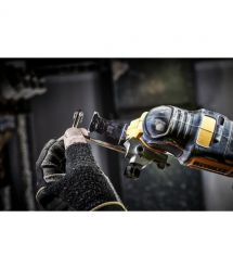 DeWALT 18V XR Li-lon cordless multi-tool brushless 20,000 cpm 1.1 kg case without battery and spare part