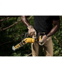 DeWALT cordless chain saw brushless 18V XR Li-lon 8.6m/s bar 20cm 2.1kg without battery and ZP