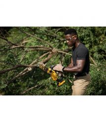 DeWALT cordless chain saw brushless 18V XR Li-lon 8.6m/s bar 20cm 2.1kg without battery and ZP
