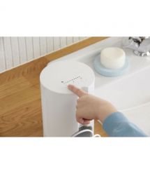 Panasonic Ирригатор Panasonic стационарный, чаша 600 мл, от сети , 4 насадки, белый