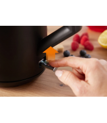 Gorenje Electric kettle, 1,7L, Strix, black matte