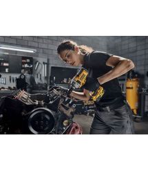 DeWALT impact wrench XR Li-Ion brushless 18V 1084Nm 2000rpm 3250bpm 1/2" 1.67kg without battery and ЗП and case