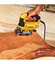 DeWALT jigsaw 650W 500-3200rpm stroke 24mm 2.4kg