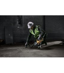 DeWALT Аккумуляторный пылесос 18B XR Li-lon D318мм контейнер 0.л 217л/с 1.5кг без АКБ и ЗП