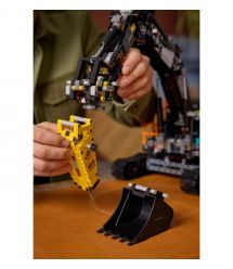 LEGO Конструктор Technic Экскаватор Volvo EC500 Hybrid