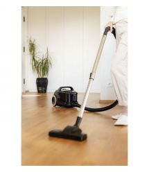 Gorenje Пылесос контейнерный, 800Вт, конт пыль -3.3л, HEPA, черный