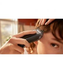 Philips Машинка для стрижки Series 7000, акум., роторный мотор, насадок-3, кейс,ножницы, расческа в компл., сталь, чорно-серый