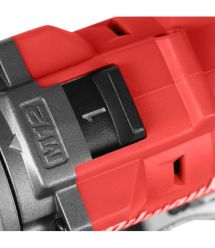 Milwaukee Винтоверт ударный аккумуляторный M12 FID2-202X 12В АКБ 2х2А·час 0-4000об·мин 170Нм 1/4" ЗП C12C жилет кейс