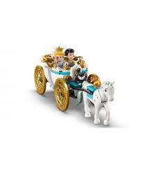 LEGO Конструктор Disney Princess Замок Золушки и карета