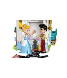 LEGO Конструктор Disney Princess Замок Золушки и карета
