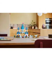 LEGO Конструктор Disney Princess Замок Золушки и карета