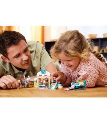 LEGO Конструктор Disney Princess Приключения Анны на санях
