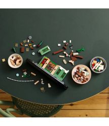 LEGO Конструктор Icons Французская кофейня