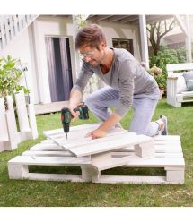 Bosch Шуруповерт-дрель UniversalDrill 18V, 2x1.5Ач, 40Нм, 440/1450 об/мин, ЗУ, 1.2кг, кейс