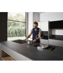 Hansgrohe Смеситель для кухни Aquno Select M81, дл.излива - 220мм, поворотный, вытяжной, 1 рычаг, хром