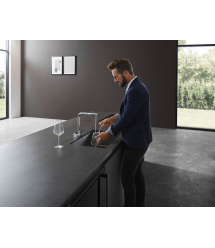 Hansgrohe Смеситель для кухни Aquno Select M81, дл.излива - 210мм, поворотный, вытяжной, 1 рычаг, хром