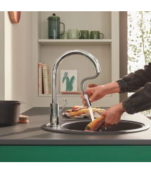 Grohe Смеситель для кухни QuickFix Start Flow, дл.излива - 215мм, поворотный/вытяжной, 1рычаг, хром