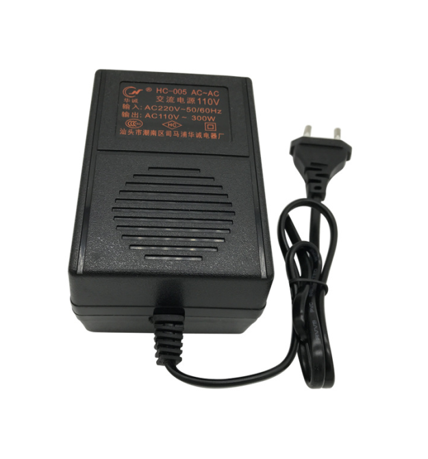 Перетворювач напруги трансформаторний 300W Input 220 V - Output 110V, + універсальна розетка