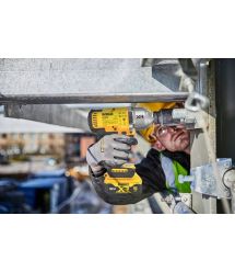 DeWALT Гайковерт ударний DeWalt XR Li-Ion 18В акб 2х5А·год 1898Нм 2300об/хв 2200уд/хв 1/2" ЗП кейс 2.9кг