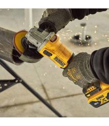 DeWALT Шліфмашина кутова акумуляторна DeWALT 18В XR Li-lon 125мм 0-9000об/хв 1.61кг без АКБ та ЗП
