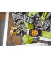 DeWALT Шліфмашина кутова акумуляторна DeWalt XR Li-lon 18B 125мм 3000-9000об/хв 1.85кг без АКБ та ЗП
