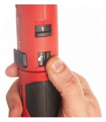 Milwaukee Викрутка акумуляторна Milwaukee 4В 2х2А·год 5Нм 200об/хв сумка та ЗП 0.5кг