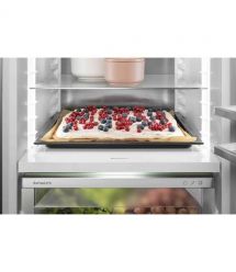 Liebherr Холодильник встр. многодверный, 1775x111.8х54.6, холод.отд.-277л, мороз.от