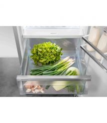 Liebherr Холодильник встр. многодверный, 1775x111.8х54.6, холод.отд.-277л, мороз.от